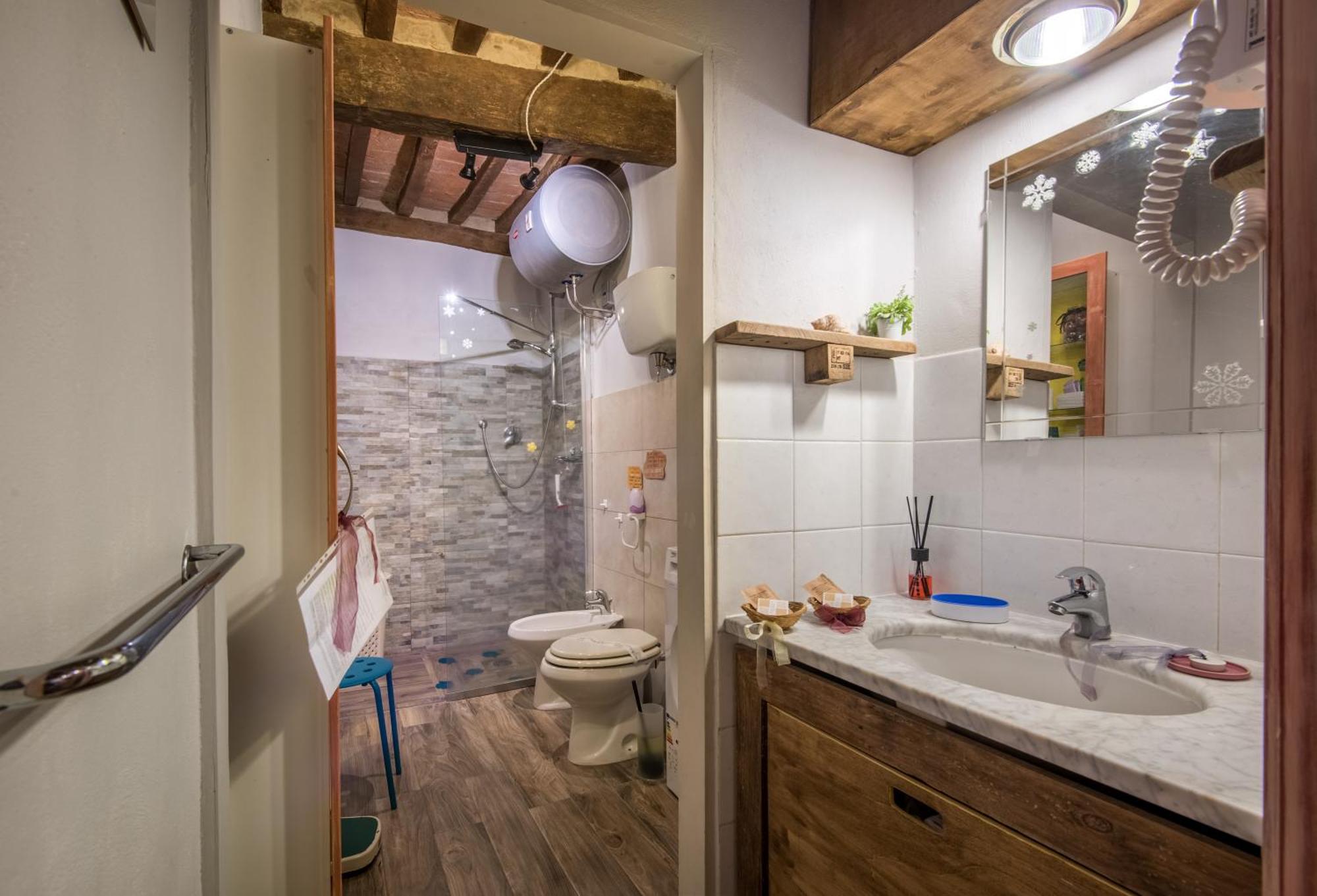 La Casa Gialla Di Buonconvento Bagian luar foto